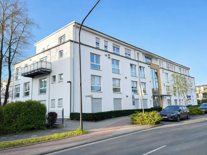4 Zimmer Wohnung mit 179 m² in Hamm – Bild 1
