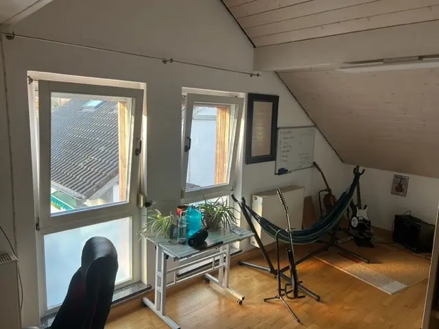 WG-Zimmer mit 12 m² in Karlsruhe – Bild 1