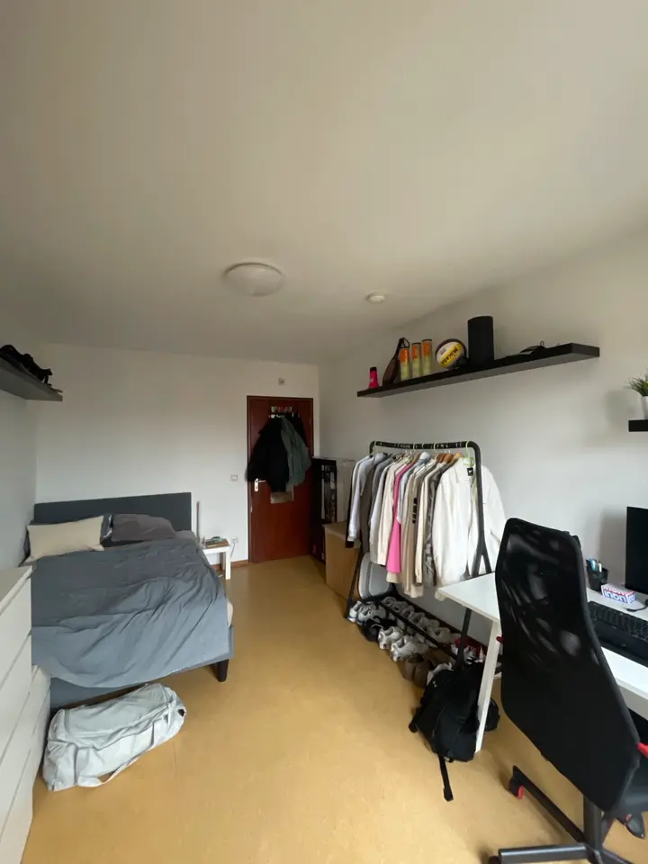 WG-Zimmer mit 12 m² in Karlsruhe – Bild 4