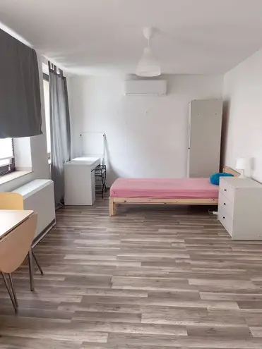 1 Zimmer Wohnung mit 30 m² in Krefeld – Bild 2