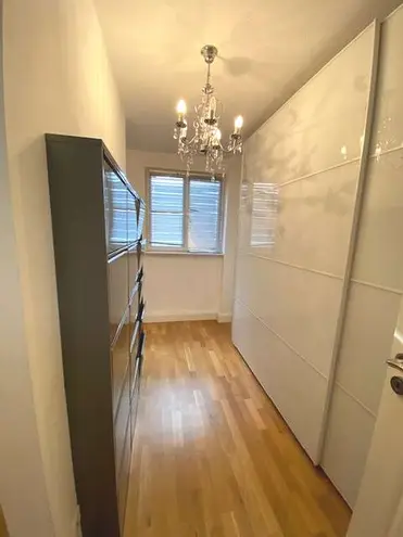 6 Zimmer Wohnung mit 216 m² in Wiesbaden – Bild 12