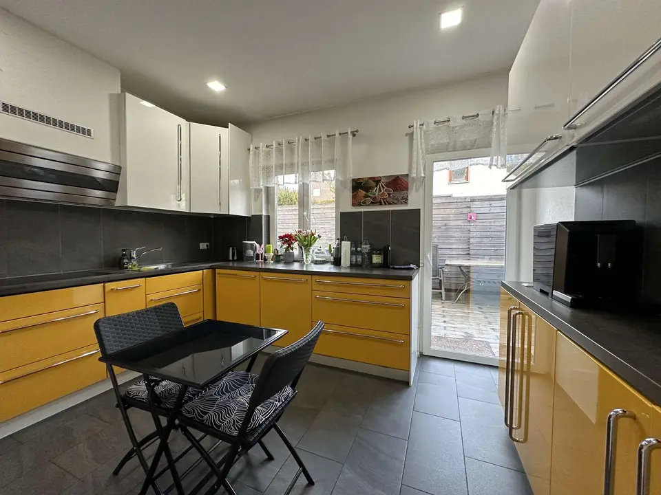 5 Zimmer Wohnung mit 180 m² in Augsburg – Bild 9