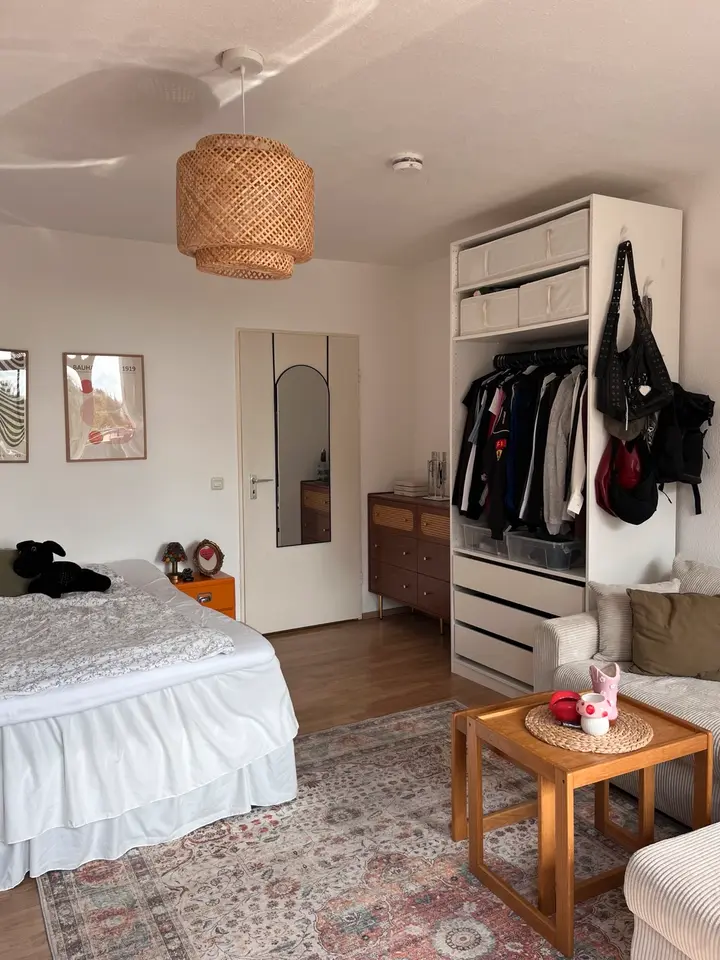 Studio mit 29 m² in Düsseldorf – Bild 2