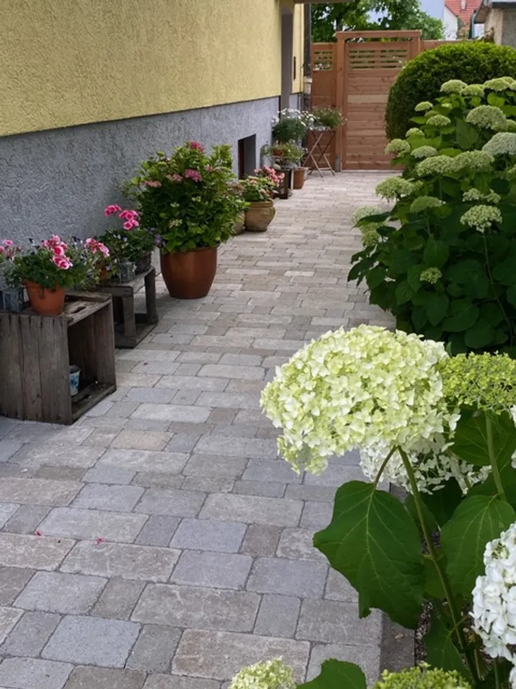 4 Zimmer Wohnung mit 85 m² in Reutlingen – Bild 2