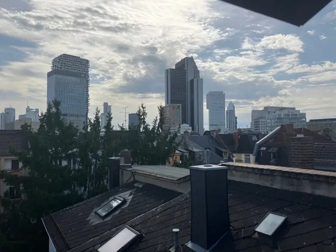 2 Zimmer Wohnung mit 65 m² in Frankfurt am Main – Bild 1