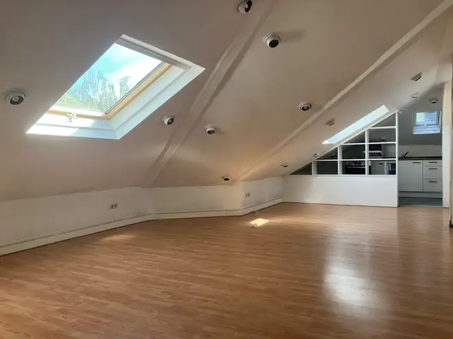 2 Zimmer Wohnung mit 65 m² in Frankfurt am Main – Bild 2