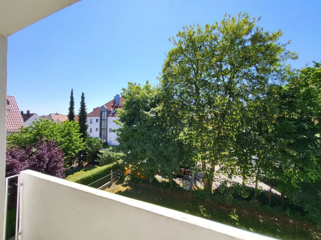 5 Zimmer Wohnung mit 95 m² in Augsburg – Bild 2