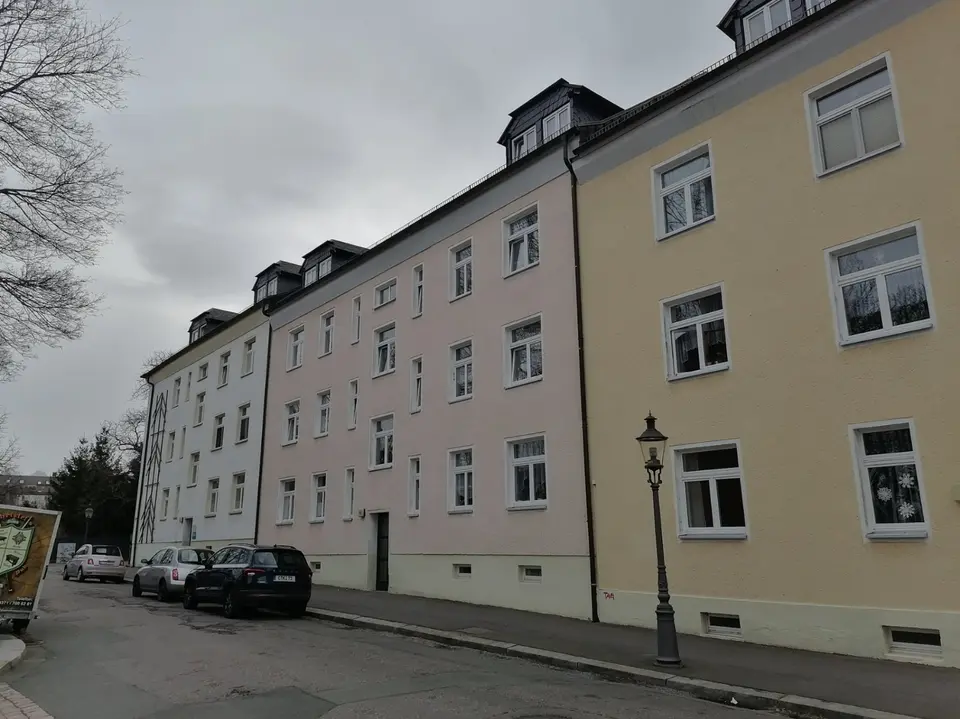 4 Zimmer Wohnung mit 129 m² in Limbach-Oberfrohna – Bild 2