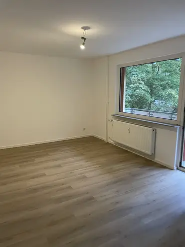 5 Zimmer Wohnung mit 74 m² in Duisburg – Bild 2