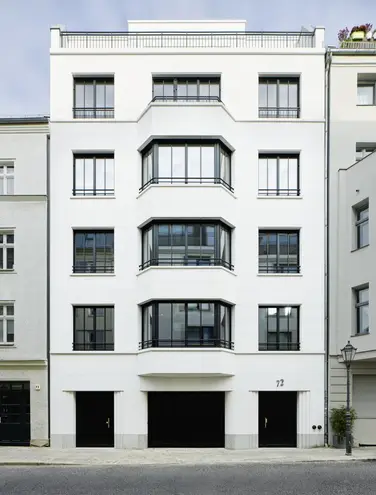 3 Zimmer Wohnung mit 114 m² in Berlin – Bild 2