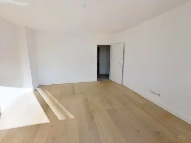 2 Zimmer Wohnung mit 63 m² in Solingen – Bild 2