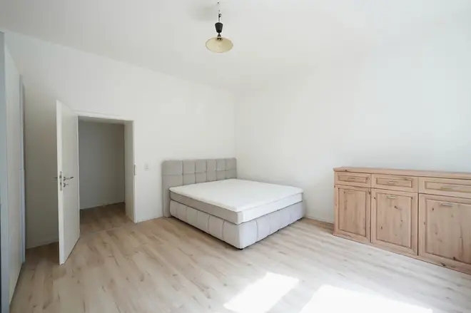 1 Zimmer Wohnung mit 42 m² in Krefeld – Bild 2