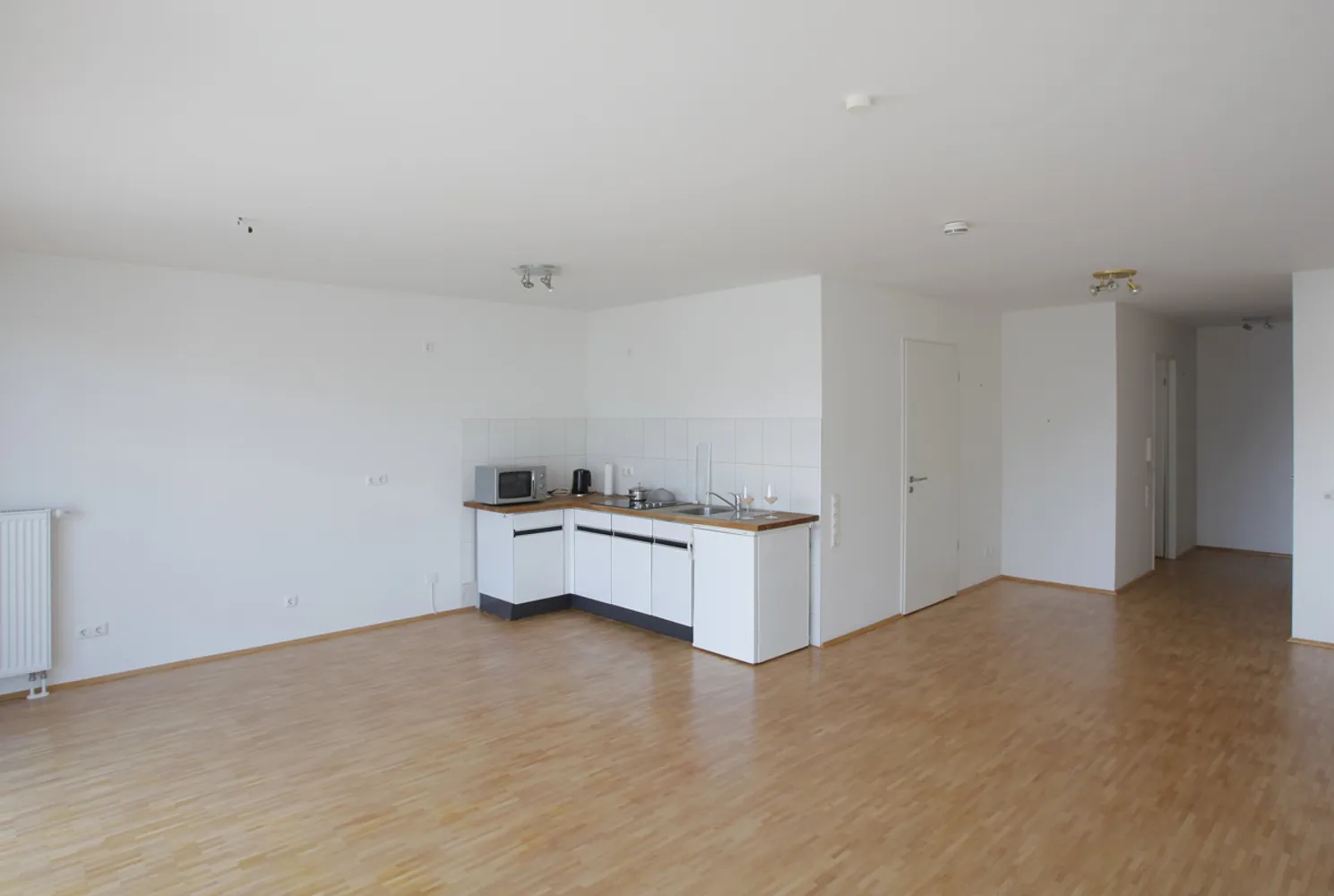 2 Zimmer Wohnung mit 75 m² in Mönchengladbach – Bild 2