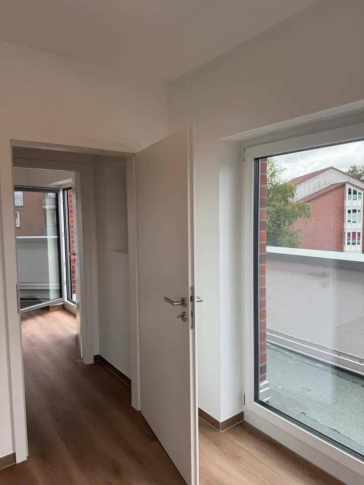 4 Zimmer Wohnung mit 150 m² in Emden – Bild 7
