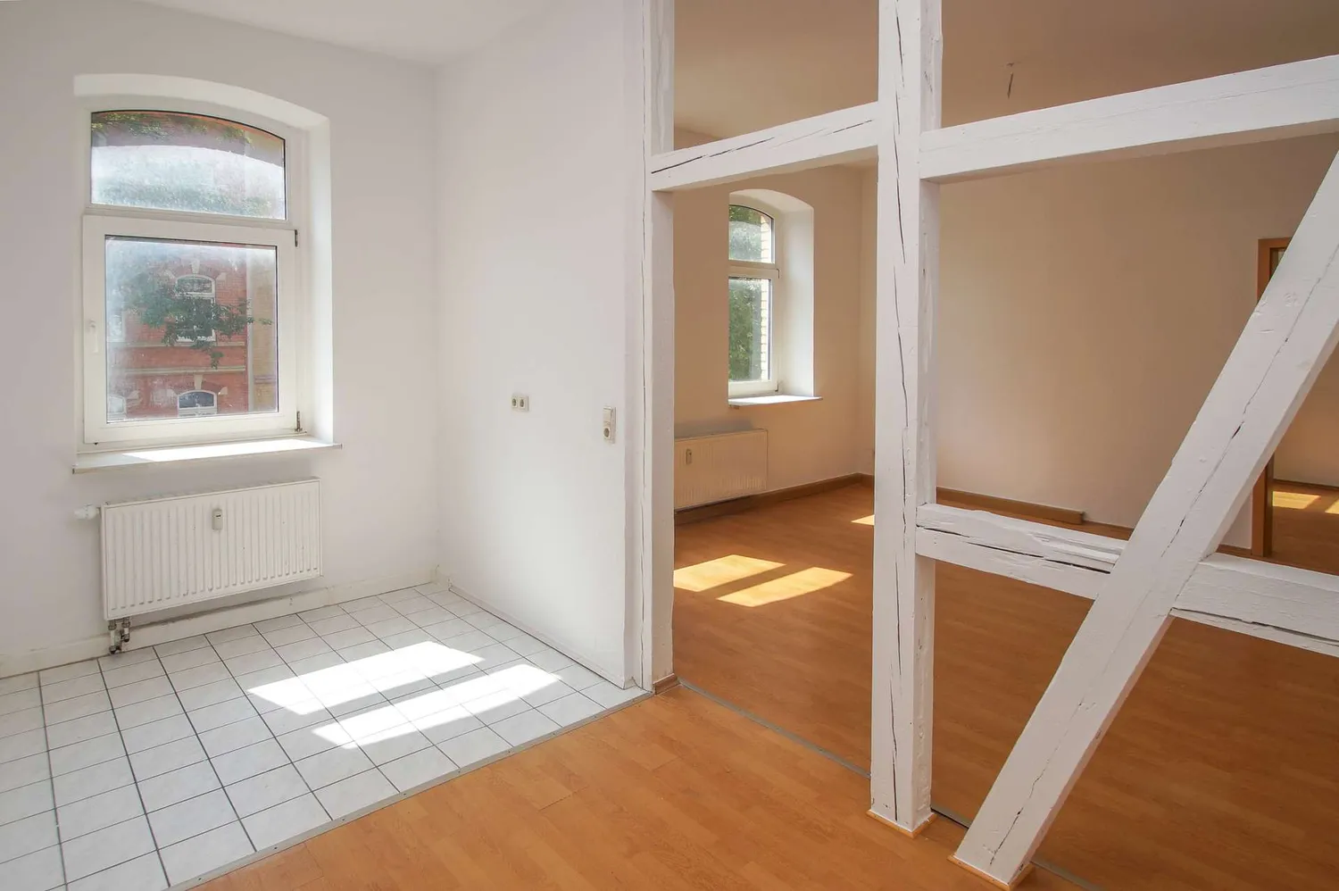 2 Zimmer Wohnung mit 44 m² in Erfurt – Bild 2