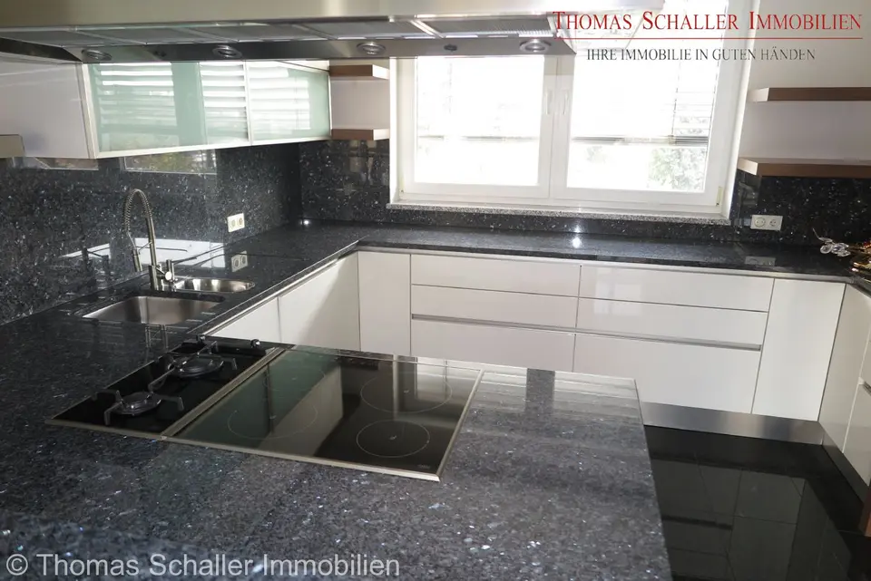 5 Zimmer Wohnung mit 240 m² in Fürth – Bild 10