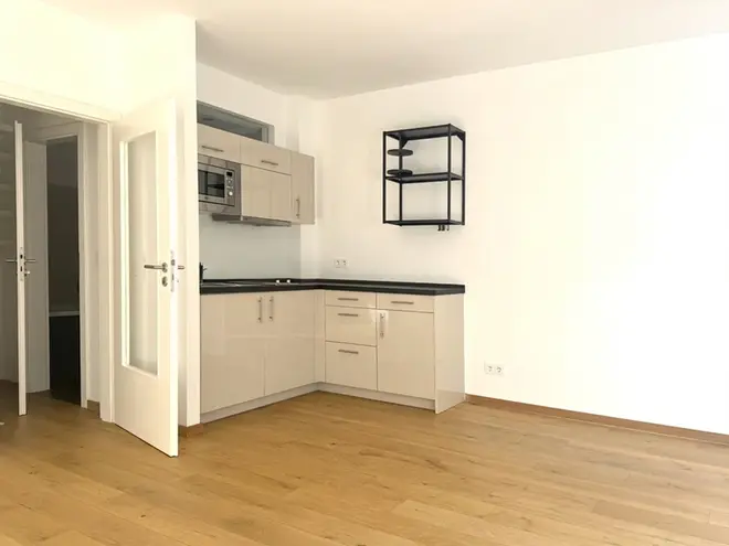 1 Zimmer Wohnung mit 30 m² in Düsseldorf – Bild 4