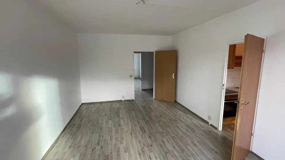 3 Zimmer Wohnung mit 70 m² in Neubrandenburg – Bild 2