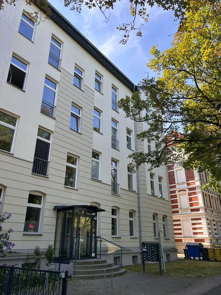 2 Zimmer Wohnung mit 65 m² in Erfurt – Bild 1