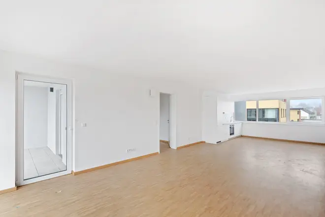 2 Zimmer Wohnung mit 81 m² in Saarbrücken – Bild 4
