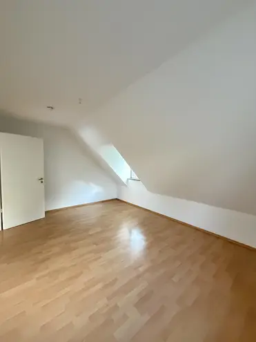 4 Zimmer Wohnung mit 128 m² in München – Bild 10