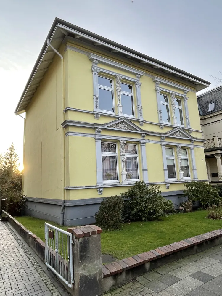 2 Zimmer Wohnung mit 95 m² in Neumünster – Bild 2