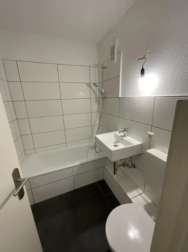 2 Zimmer Wohnung mit 60 m² in Kiel – Bild 4