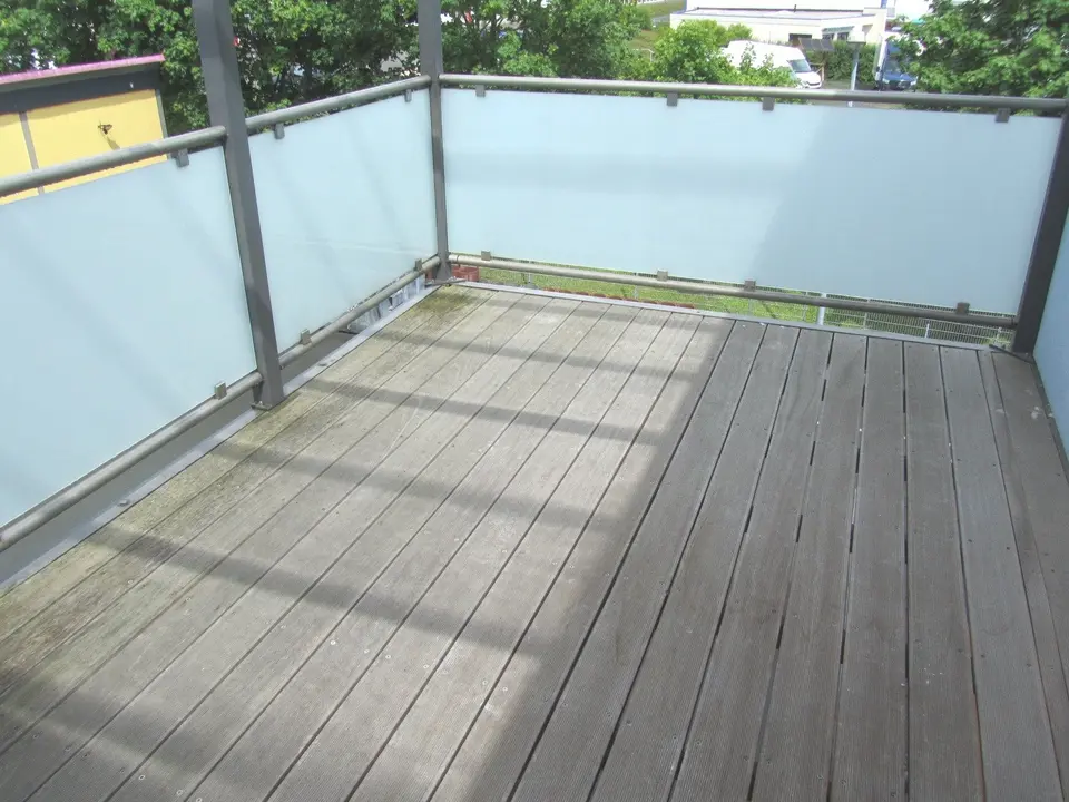4 Zimmer Wohnung mit 198 m² in Gera – Bild 4