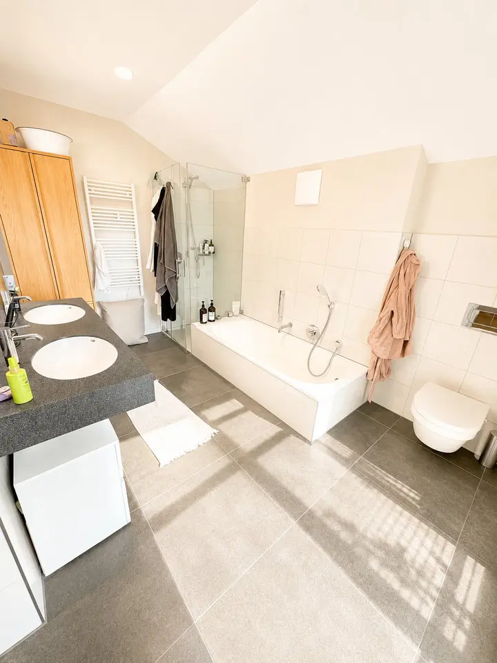 4 Zimmer Haus mit 180 m² in Oberursel – Bild 5
