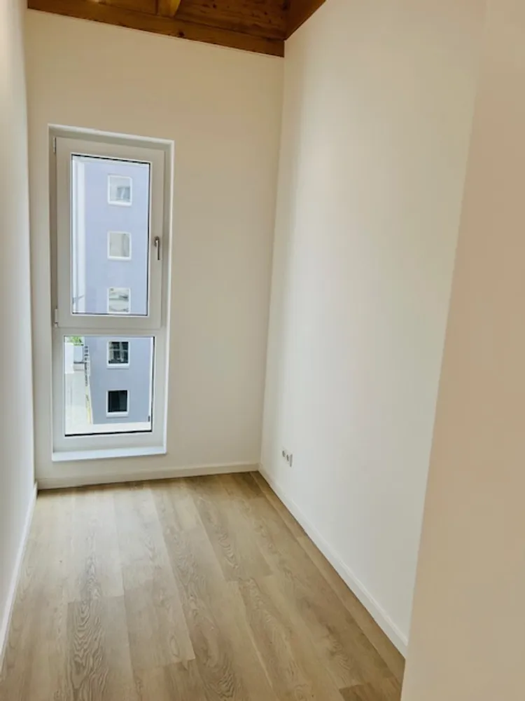 4 Zimmer Wohnung mit 125 m² in Wiesbaden – Bild 6