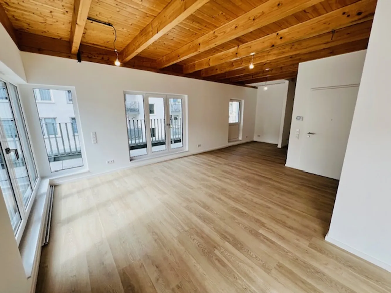 4 Zimmer Wohnung mit 125 m² in Wiesbaden – Bild 7