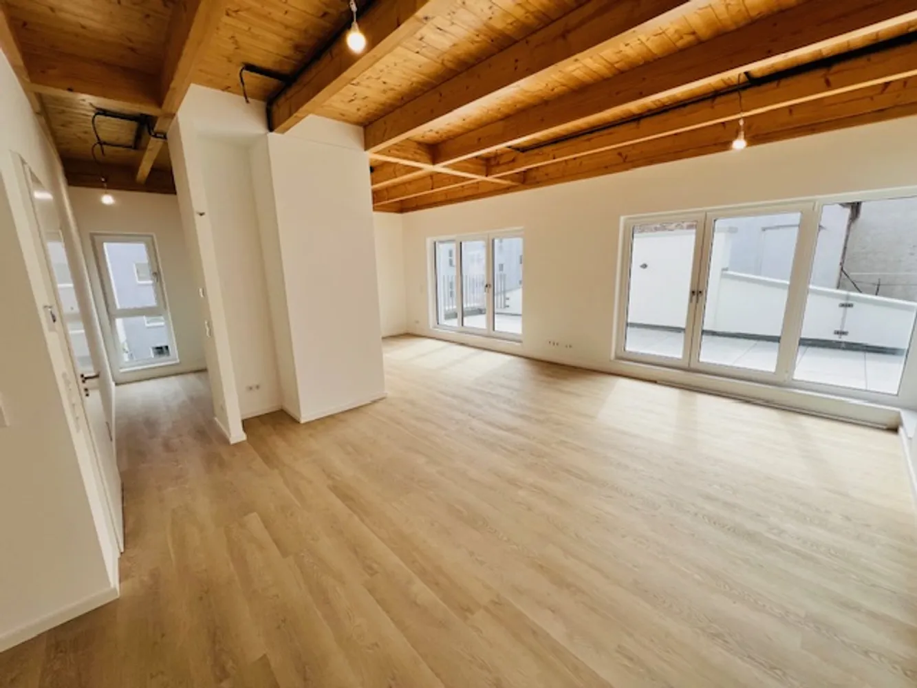 4 Zimmer Wohnung mit 125 m² in Wiesbaden – Bild 9