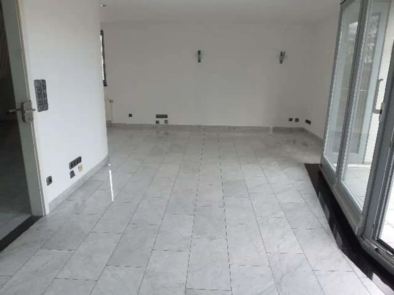 3 Zimmer Wohnung mit 140 m² in Hameln – Bild 2