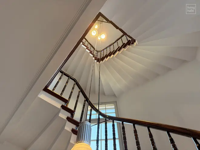 7 Zimmer Haus mit 280 m² in Halle (Saale) – Bild 2