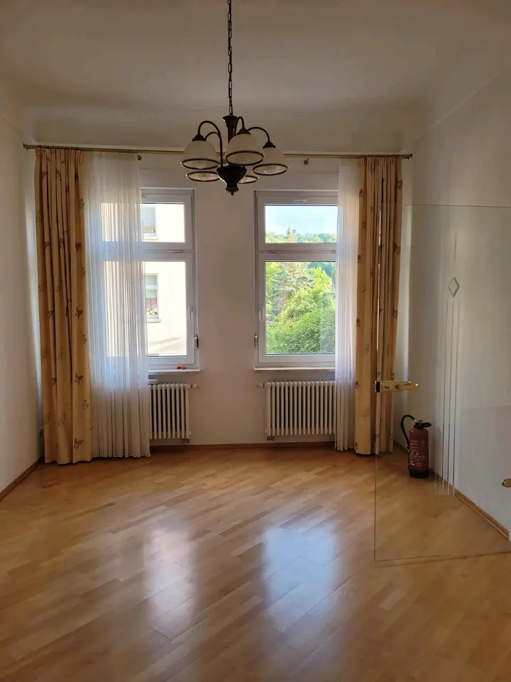 4 Zimmer Wohnung mit 100 m² in Eisenach – Bild 9