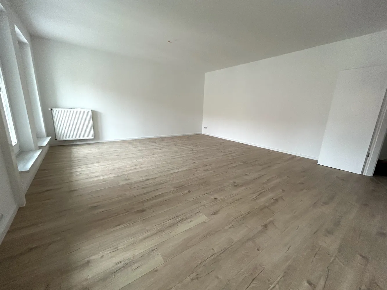 3 Zimmer Wohnung mit 94 m² in Magdeburg – Bild 1