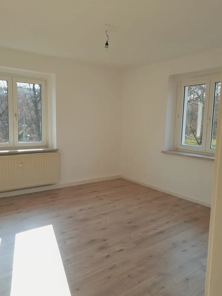 2 Zimmer Wohnung mit 52 m² in Plauen – Bild 3