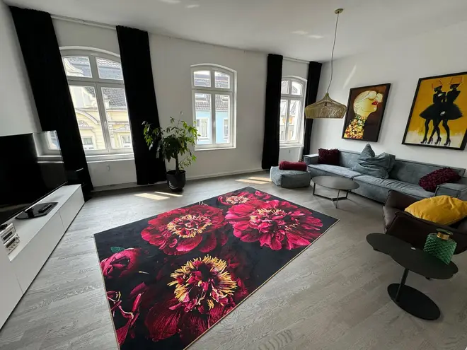 2 Zimmer Wohnung mit 92 m² in Neuss – Bild 1