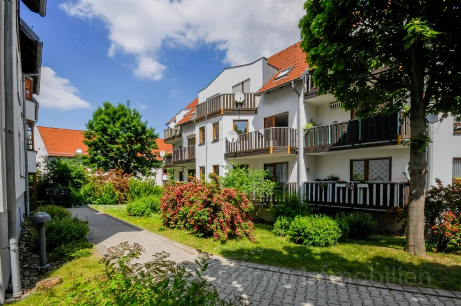 2 Zimmer Wohnung mit 71 m² in Dresden – Bild 1