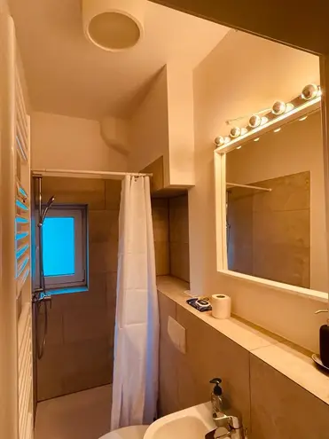 1 Zimmer Wohnung mit 25 m² in Köln – Bild 9