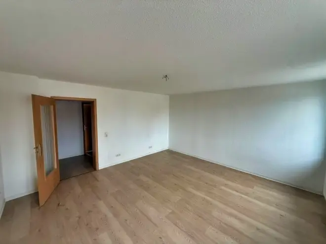 2 Zimmer Wohnung mit 67 m² in Magdeburg – Bild 2