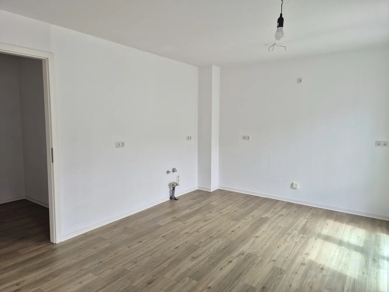 4 Zimmer Wohnung mit 120 m² in Aachen – Bild 3