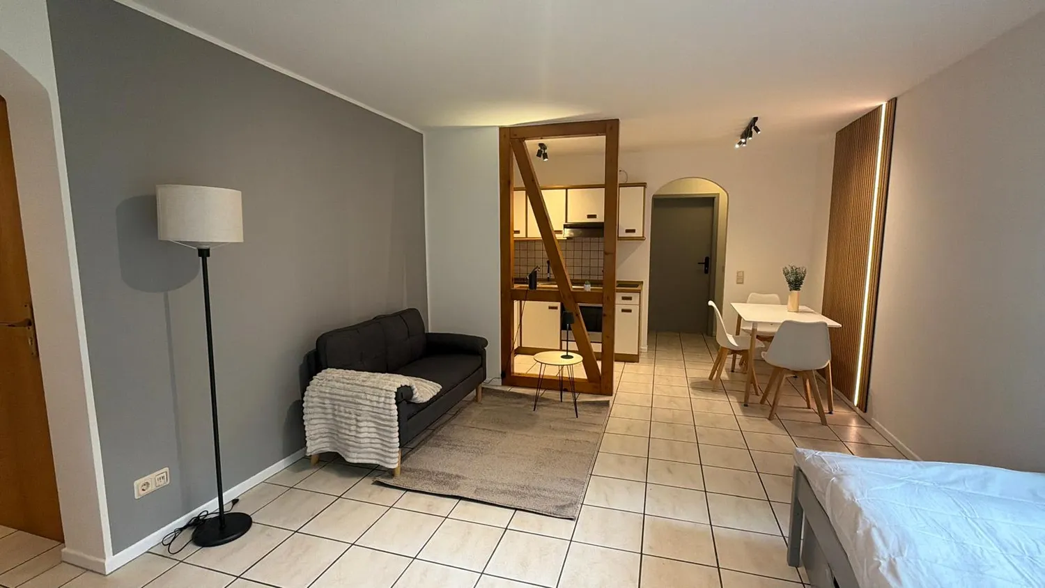 1 Zimmer Wohnung mit 40 m² in Siegen – Bild 3