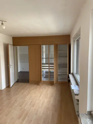 2 Zimmer Wohnung mit 70 m² in Duisburg – Bild 4