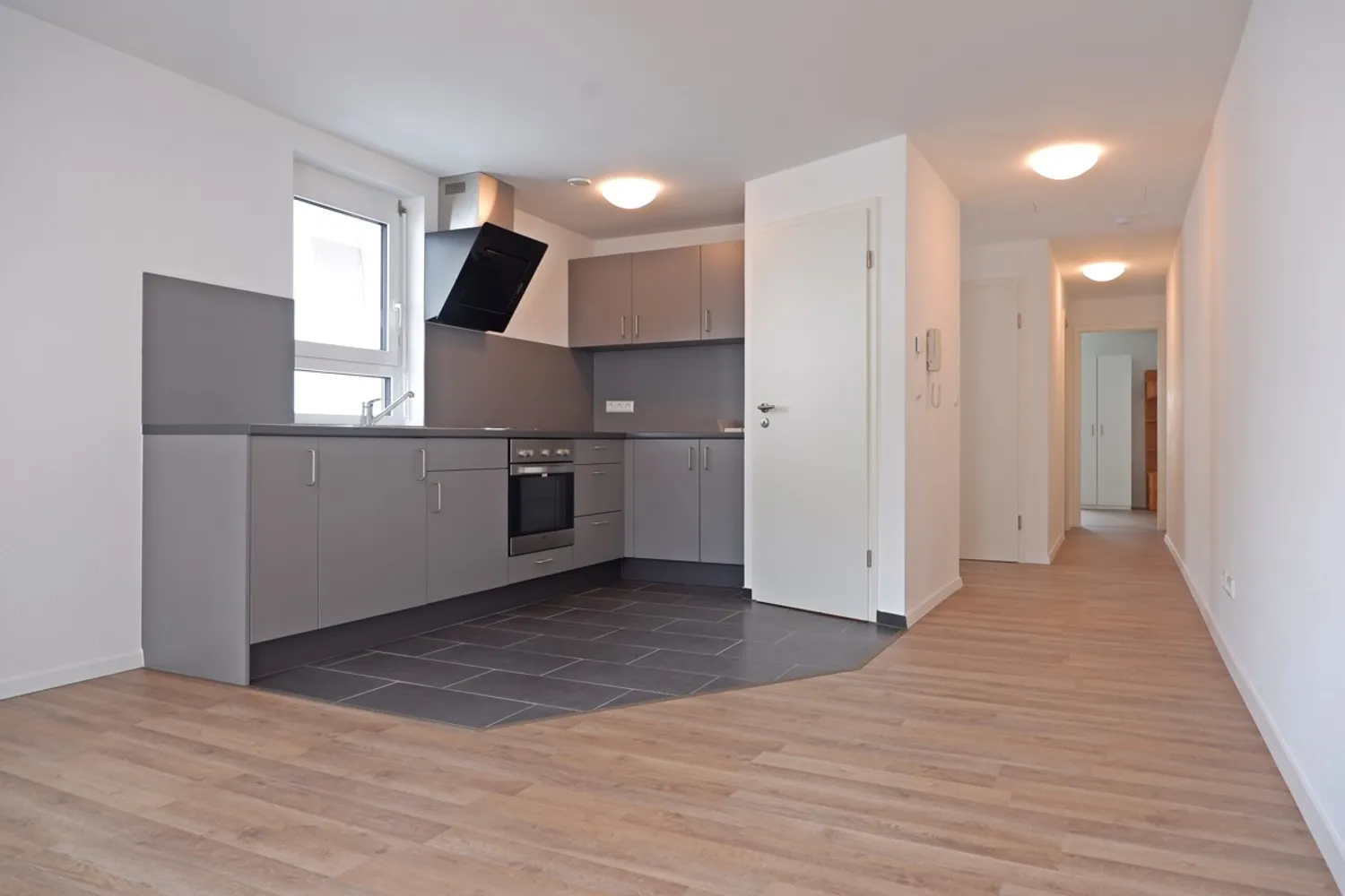 4 Zimmer Wohnung mit 100 m² in Reutlingen – Bild 1