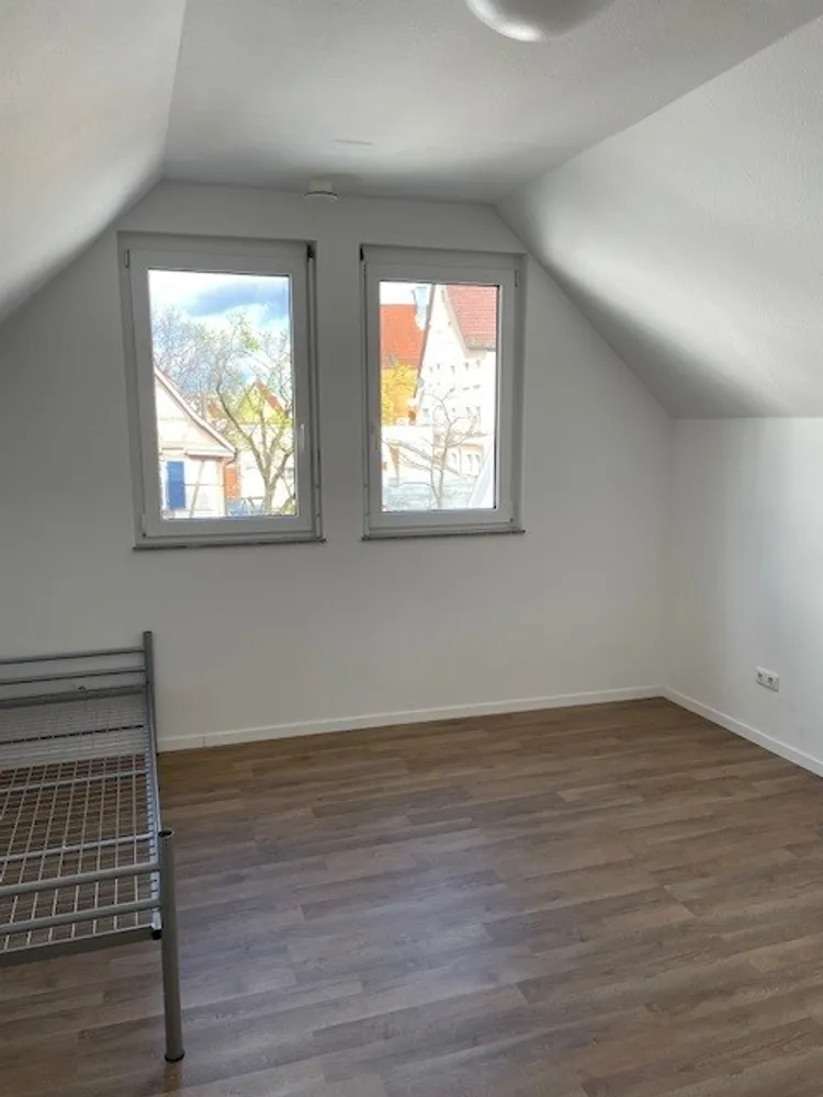 4 Zimmer Wohnung mit 100 m² in Reutlingen – Bild 11
