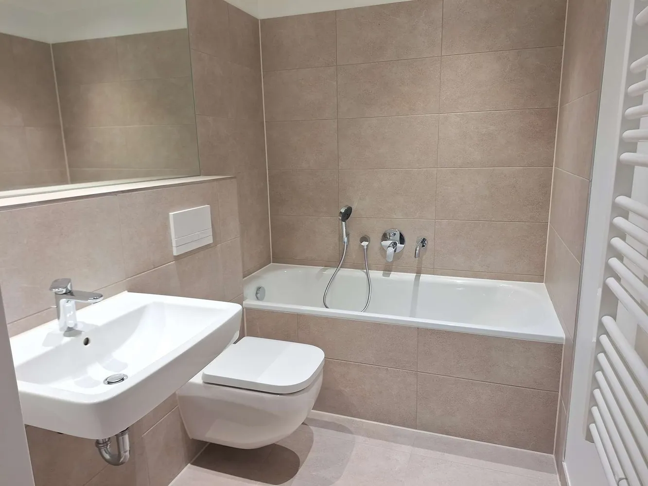 4 Zimmer Wohnung mit 106 m² in Greifswald – Bild 9