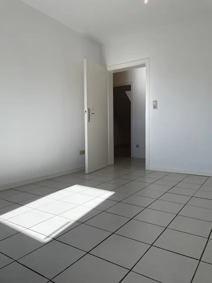 3 Zimmer Wohnung mit 47 m² in Trier – Bild 3