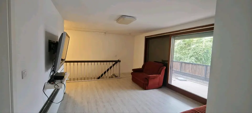 7 Zimmer Wohnung mit 200 m² in Gifhorn – Bild 2