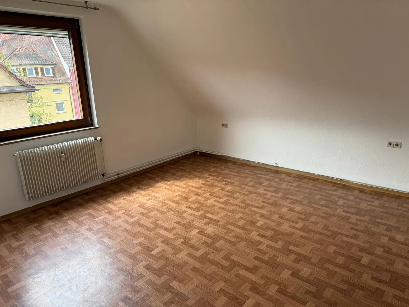 4 Zimmer Wohnung mit 68 m² in Esslingen am Neckar – Bild 2